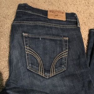 Hollister stretch size 5R straight leg jeans